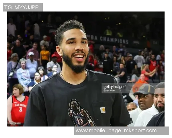 塔图姆担任运营总监寄语杜克队员保持联系随时解决问题 塔图姆担任运营总监寄语杜克队员保持联系随时解决问题