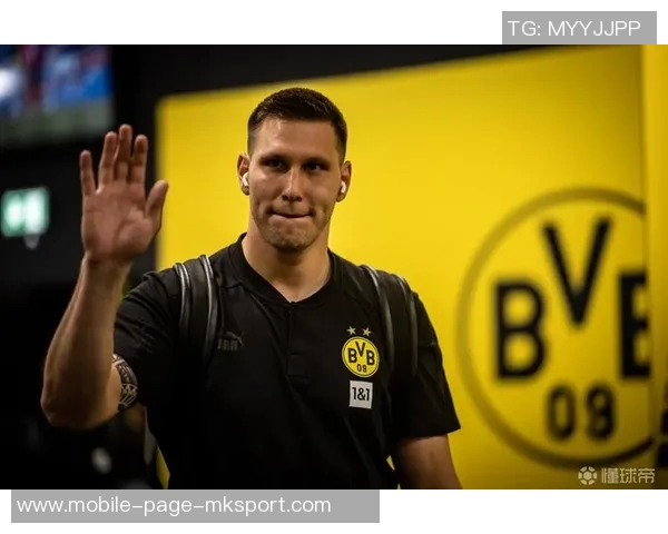 布兰特正式将队副职务交给施洛特贝克他在新角色中表现优异 布兰特正式将队副职务交给施洛特贝克他在新角色中表现优异