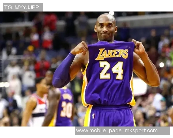 比尔西蒙斯称邓肯历史地位超科比是最被低估的篮球巨星 比尔西蒙斯称邓肯历史地位超科比是最被低估的篮球巨星