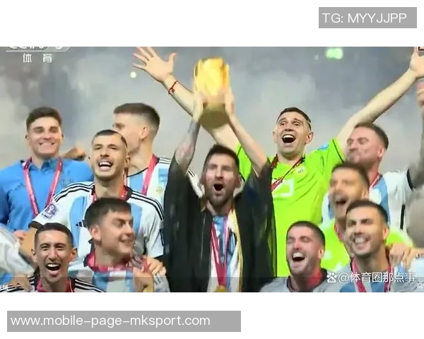 与梅西同框的荣耀时刻帕尼切利分享珍贵合照感慨万千 与梅西同框的荣耀时刻帕尼切利分享珍贵合照感慨万千