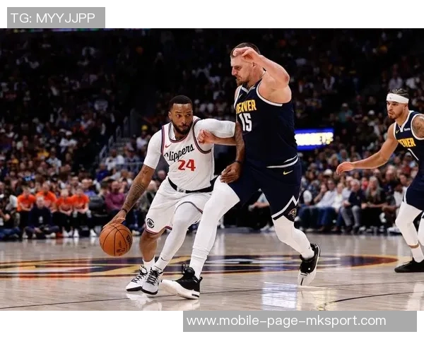 鲍威尔本赛季场均得分领先华子三分命中率超越库里表现抢眼